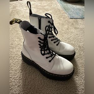 Platform doc martens